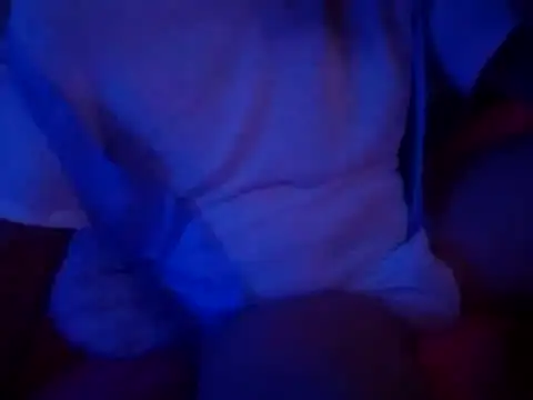 Snapshot of Vinyboy69 chatting on October 2025 03:09:01 AM Vinyboy69 online show from October 2025 03:09:01 AM