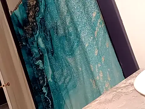 Snapshot of Vinyboy69 chatting on November 2025 08:08:01 PM Vinyboy69 online show from November 2025 08:08:01 PM