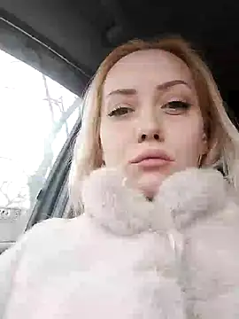 Snapshot of SweetGalateja chatting on March 2025 10:02:02 AM SweetGalateja online show from March 2025 10:02:02 AM