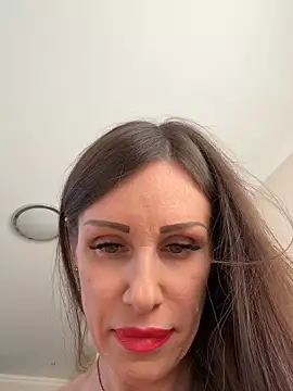 Snapshot of Hott_Lolla chatting on September 2025 06:14:01 AM Hott Lolla online show from September 2025 06:14:01 AM