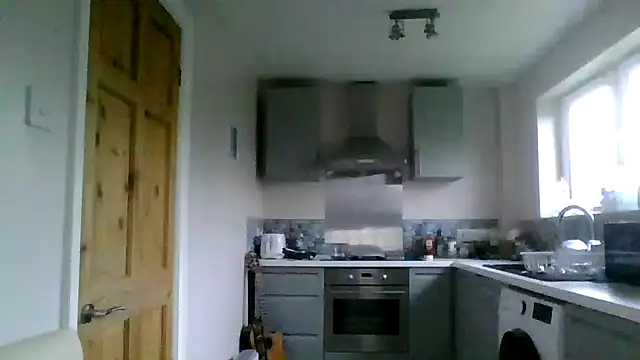 jimmybenido online show from October 2025 04:29:02 PM