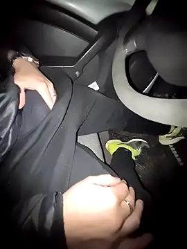 Snapshot of BISX-24 chatting on November 2025 06:34:01 AM BISX-24 online show from November 2025 06:34:01 AM