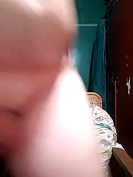 Snapshot of Cris29_84 chatting on April 2026 06:47:02 AM Cris29 84 online show from April 2026 06:47:02 AM