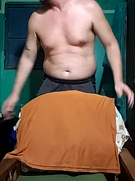 Snapshot of Cris29_84 chatting on April 2026 06:22:02 AM Cris29 84 online show from April 2026 06:22:02 AM