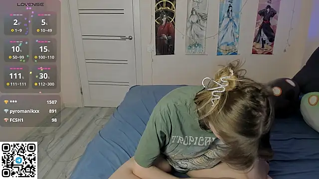 JorRoger online show from October 2025 01:25:02 AM