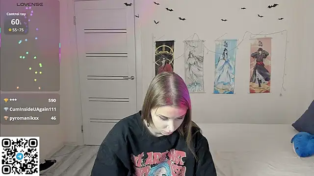 JorRoger online show from November 2025 03:18:02 AM