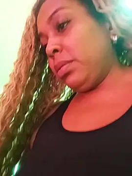 ELLA KELLY online show from September 2025 11:45:02 AM