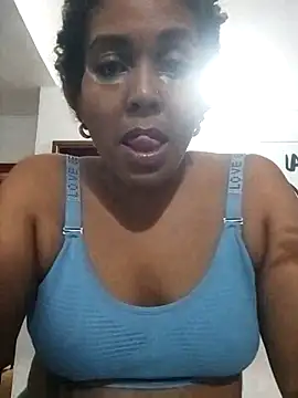 ELLA KELLY online show from November 2025 11:33:02 AM