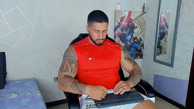 Cristian Walker online show from February 2025 08:53:01 PM