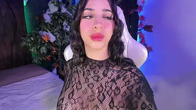 Snapshot of MelodyAdamss chatting on October 2025 02:56:02 PM MelodyAdamss online show from October 2025 02:56:02 PM