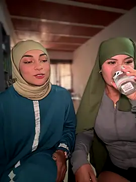 lalilamassu1 online show from September 2025 08:45:01 PM