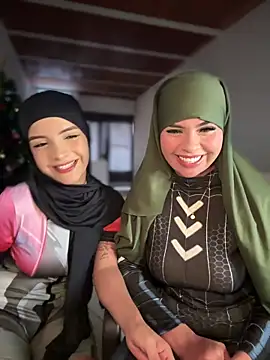 lalilamassu1 online show from December 2025 08:15:02 PM