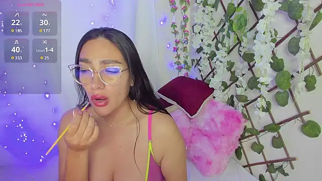 Snapshot of zara41 chatting on March 2026 04:06:02 PM zara41 online show from March 2026 04:06:02 PM