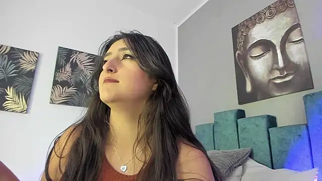 Kathia Morelli online show from December 2025 11:49:02 AM