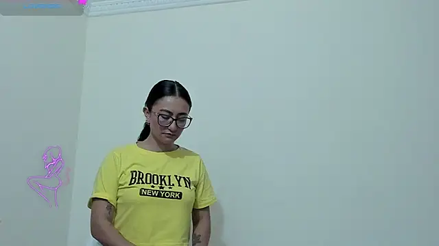 Missmia23 online show from March 2025 11:24:02 PM