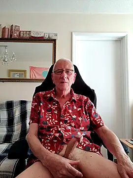 Snapshot of cutaboverest chatting on October 2025 03:07:02 PM cutaboverest online show from October 2025 03:07:02 PM