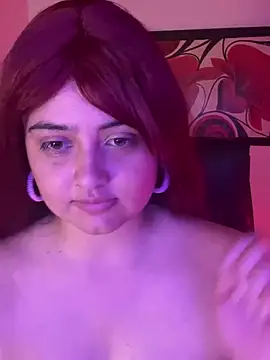 Stephania 18 online show from December 2024 04:18:01 AM