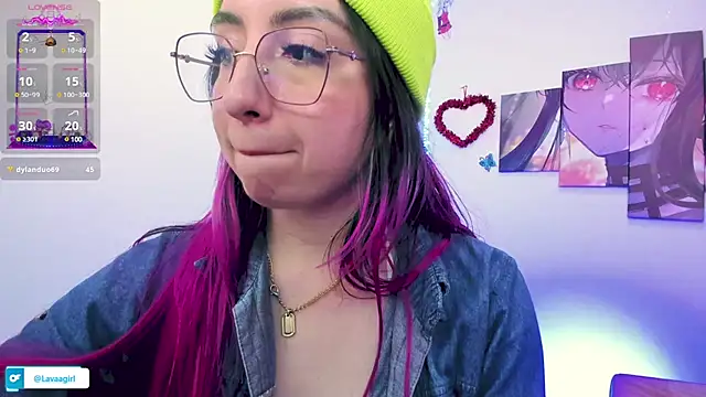 Snapshot of Julieta_cott chatting on February 2025 04:39:01 AM Julieta cott online show from February 2025 04:39:01 AM