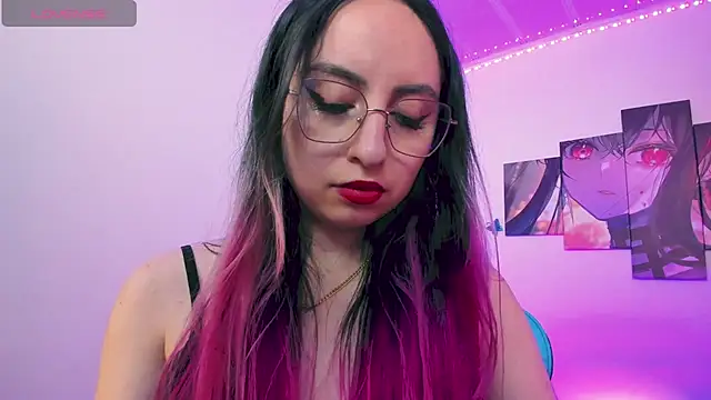 Snapshot of Julieta_cott chatting on March 2025 01:45:02 AM Julieta cott online show from March 2025 01:45:02 AM