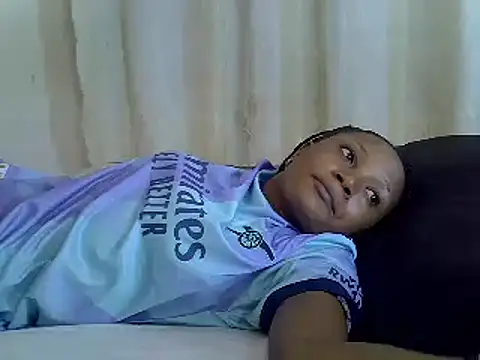 Snapshot of SpicyPetite chatting on February 2025 11:49:01 AM SpicyPetite online show from February 2025 11:49:01 AM