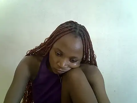 Snapshot of SpicyPetite chatting on September 2025 06:24:02 AM SpicyPetite online show from September 2025 06:24:02 AM