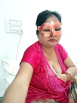 Snapshot of BBW_HOT_COUPLE chatting on December 2024 02:17:02 PM BBW HOT COUPLE online show from December 2024 02:17:02 PM