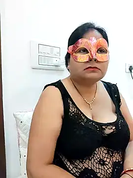 Snapshot of BBW_HOT_COUPLE chatting on December 2024 05:00:02 AM BBW HOT COUPLE online show from December 2024 05:00:02 AM