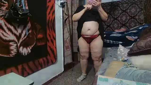 Snapshot of NataliiaRosa54 chatting on January 2026 06:35:01 PM NataliiaRosa54 online show from January 2026 06:35:01 PM