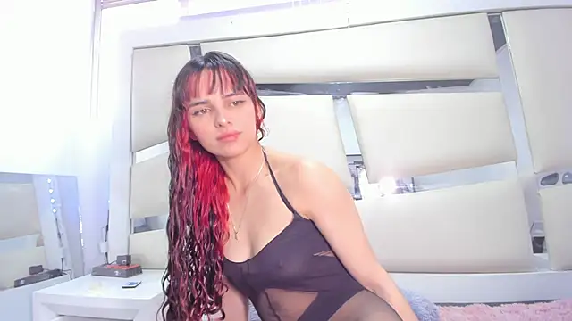 Snapshot of chrystal_js chatting on March 2025 04:31:02 PM chrystal js online show from March 2025 04:31:02 PM