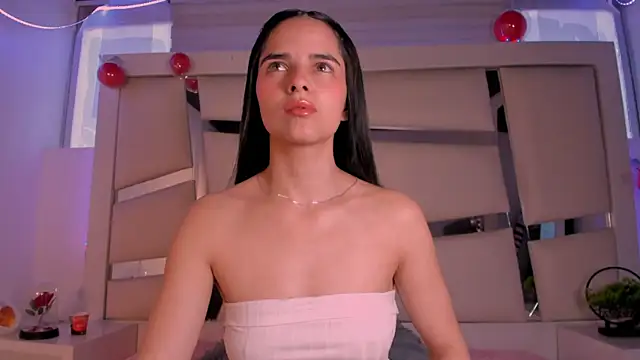 chrystal js online show from January 2026 01:38:02 PM