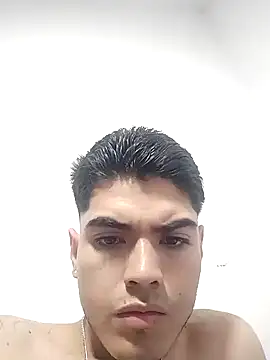 Snapshot of zCedri5CampE chatting on March 2026 05:39:01 PM zCedri5CampE online show from March 2026 05:39:01 PM