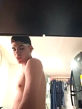 Snapshot of zCedri5CampE chatting on March 2026 07:29:01 PM zCedri5CampE online show from March 2026 07:29:01 PM