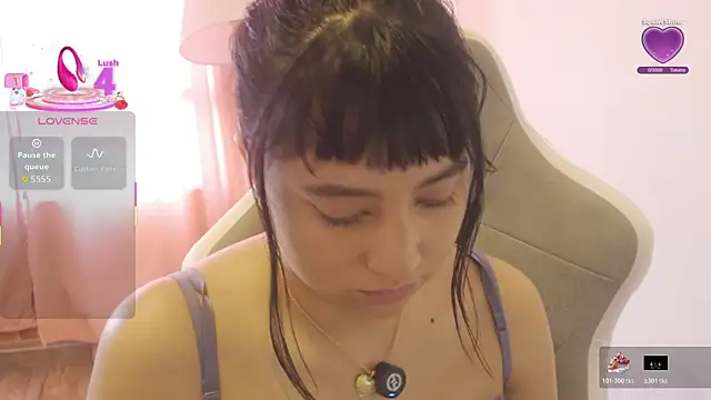 Snapshot of emitaa17228o chatting on April 2026 08:06:02 PM emitaa17228o online show from April 2026 08:06:02 PM