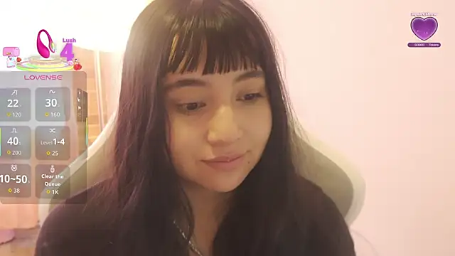 Snapshot of emitaa17228o chatting on April 2026 07:52:01 PM emitaa17228o online show from April 2026 07:52:01 PM