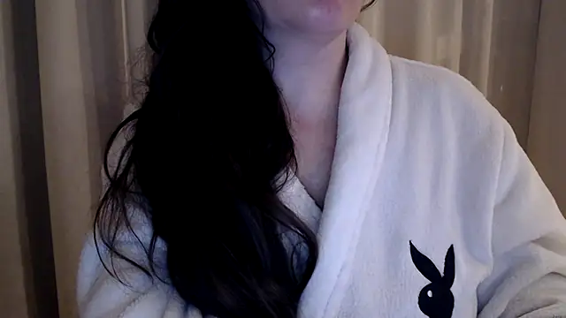 Snapshot of Sandysecret chatting on March 2025 08:11:01 PM Sandysecret online show from March 2025 08:11:01 PM