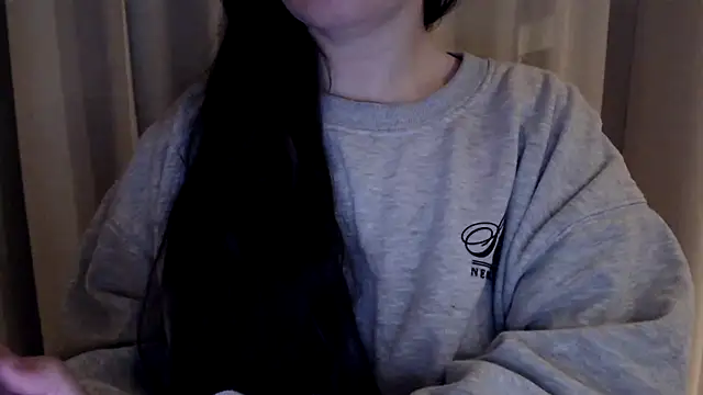 Snapshot of Sandysecret chatting on March 2025 08:30:01 PM Sandysecret online show from March 2025 08:30:01 PM