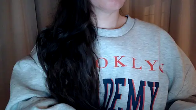 Snapshot of Sandysecret chatting on October 2025 09:06:01 PM Sandysecret online show from October 2025 09:06:01 PM