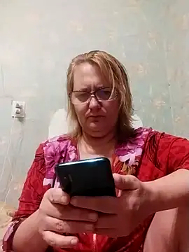 Forest-Lady online show from November 2025 01:26:02 PM