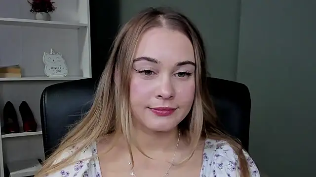 Snapshot of kitty_valeria chatting on January 2026 09:51:01 PM kitty valeria online show from January 2026 09:51:01 PM