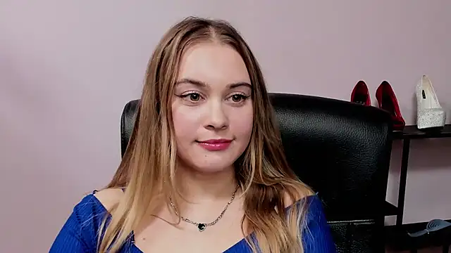 Snapshot of kitty_valeria chatting on January 2026 07:11:01 PM kitty valeria online show from January 2026 07:11:01 PM