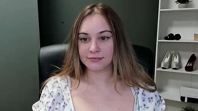 Snapshot of kitty_valeria chatting on March 2026 02:43:01 PM kitty valeria online show from March 2026 02:43:01 PM