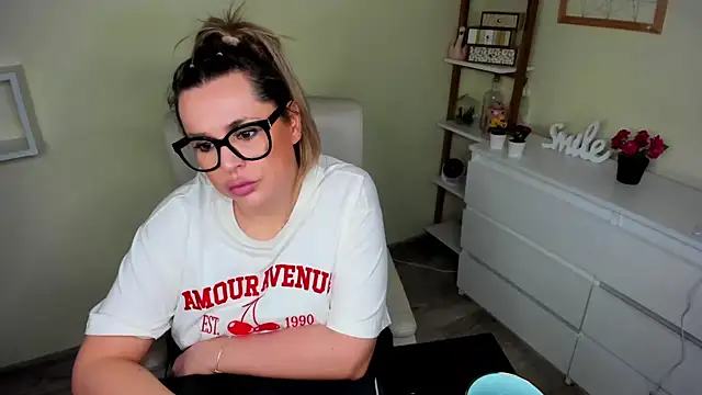 teaseDiana online show from February 2025 06:50:02 AM