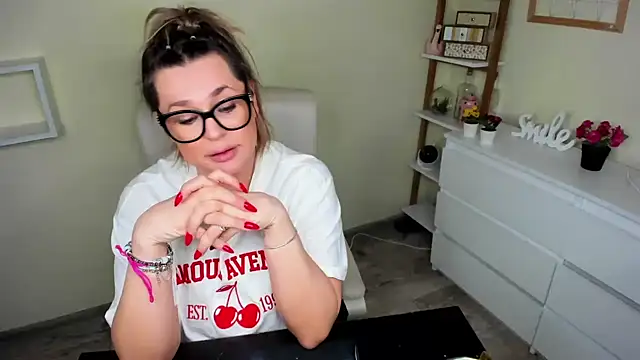 teaseDiana online show from February 2025 10:16:01 AM