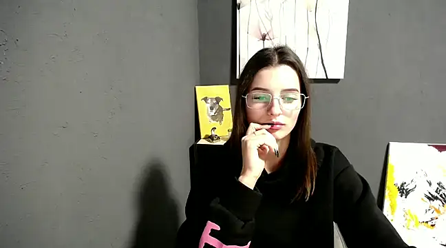 lady olivia  online show from January 2025 04:58:02 PM