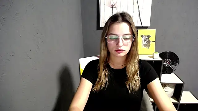 lady olivia  online show from September 2025 04:40:02 PM