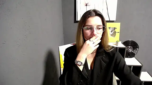 lady olivia  online show from October 2025 02:18:02 PM