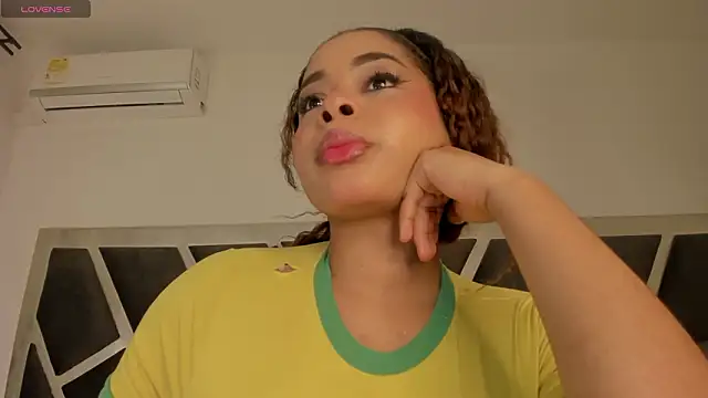 Samanntha Rose online show from January 2026 07:45:01 PM