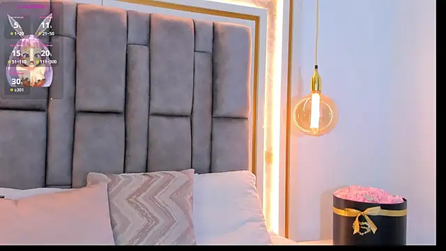 Snapshot of elianabrown chatting on April 2026 02:51:02 AM elianabrown online show from April 2026 02:51:02 AM