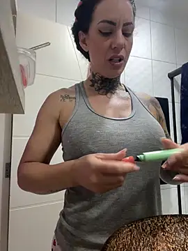 YasmimBrasil online show from October 2025 08:59:01 AM