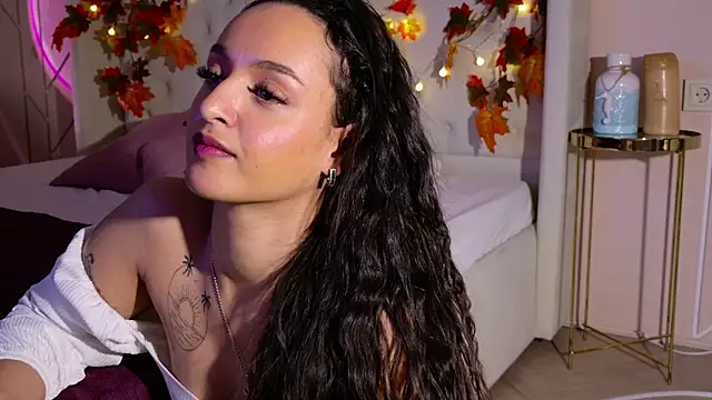 Lolly Neal online show from January 2025 08:07:02 AM